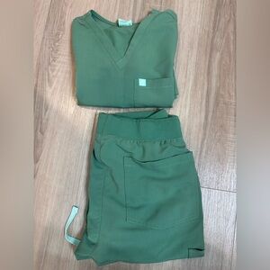 Garde Malade Green jogger scrub set